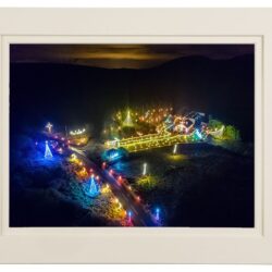 Whoriskeys-Xmas-Lights_MOUNT The Whoriskey's – “Charity Christmas Lights Display 2017”