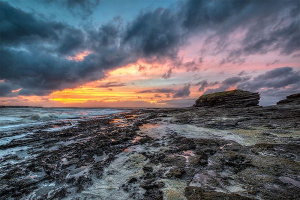 Diving Rock Sunset on Bundoran Beach | Irish Landscape Photographer