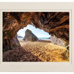 ‘Beach Cave Lifestyle’