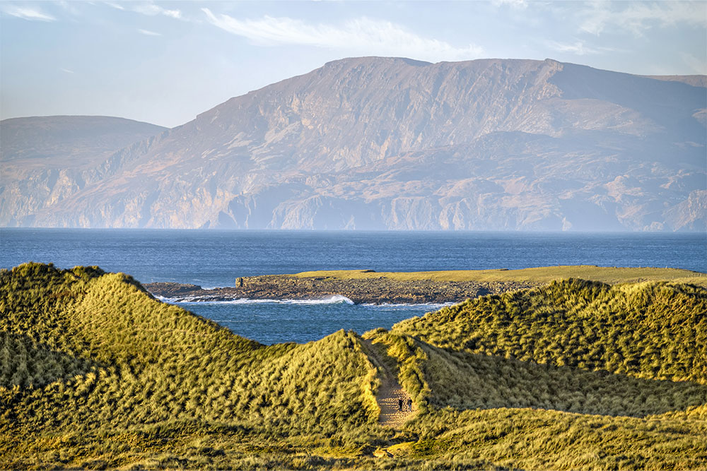 'Slieve League Cliffs & Trawalua Strand'